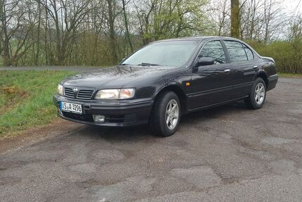 Nissan Maxima 201.000 km 3.500 &euro; Schönwald Im Schwarzwald 78141