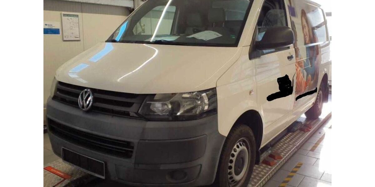 VW T5 Transporter 231.500 km 4.990 &euro; Wolfsburg/Vorsfelde 38448