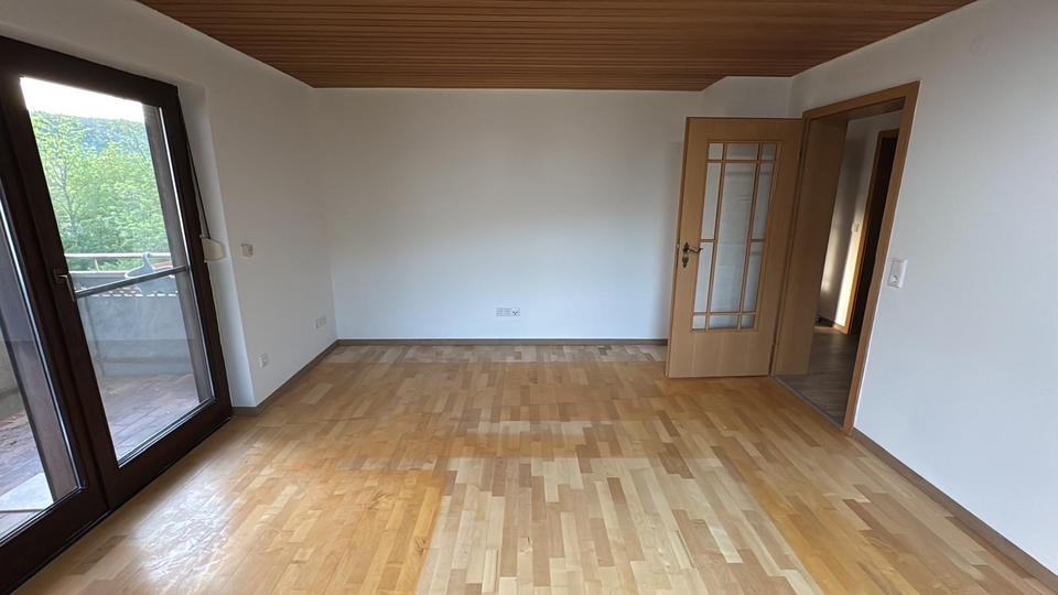 Erdgeschoßwohnung Weikersheim - 2.5 Zimmer, 68 m&sup2;, 700&euro; | Angebot:26414246