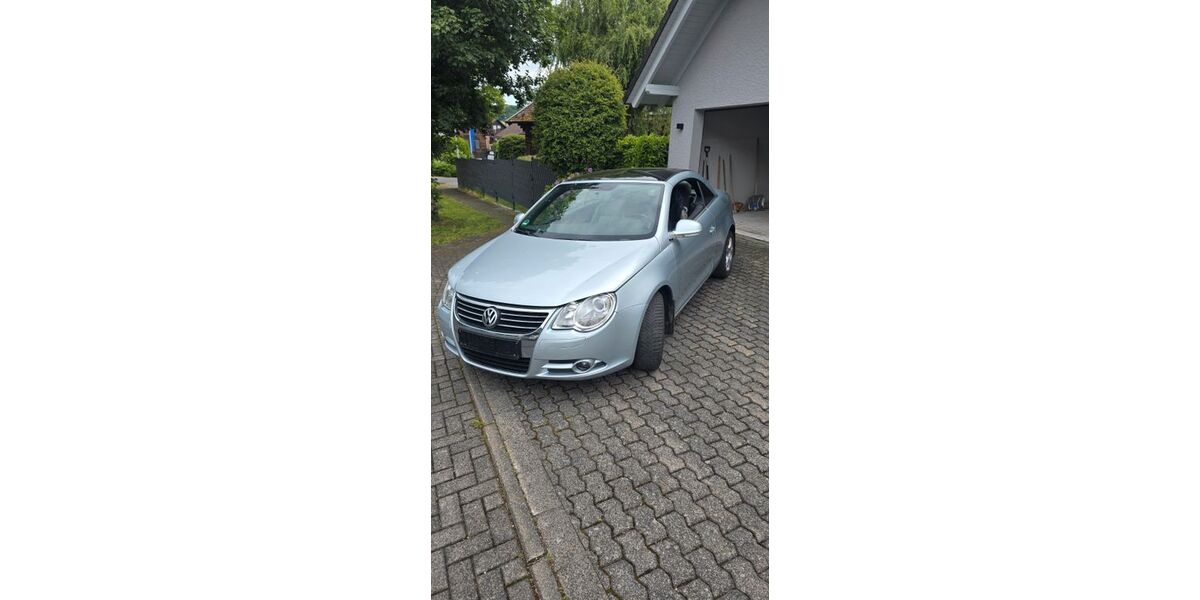 VW Eos 85.905 km 8.100 &euro; Ettinghausen 56244