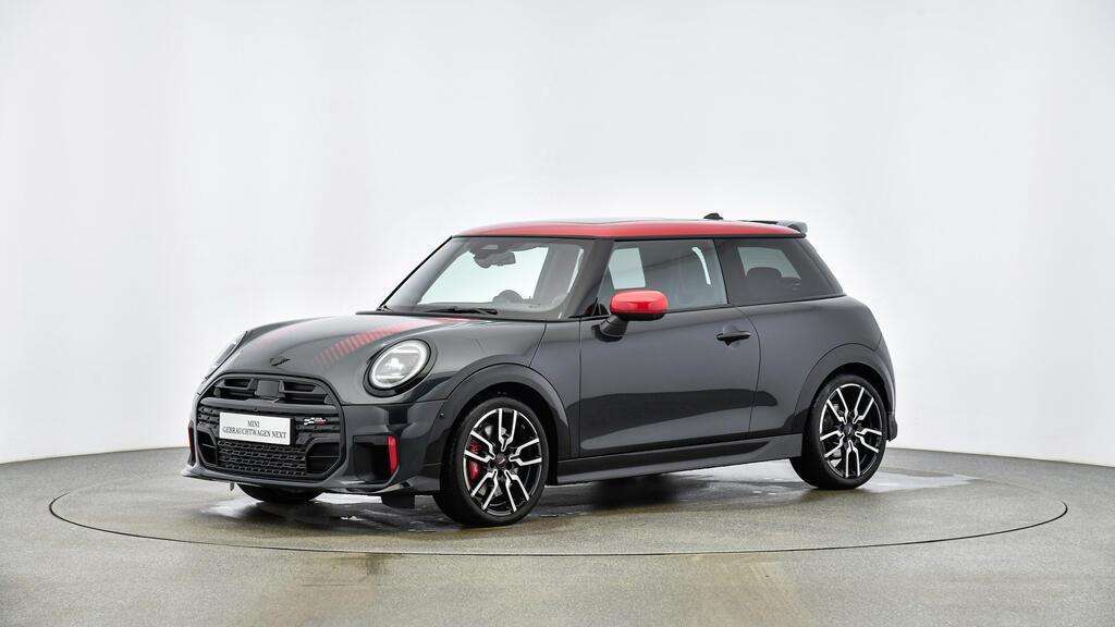 Mini John Cooper Works 8.902 km 38.869 &euro; München 80788