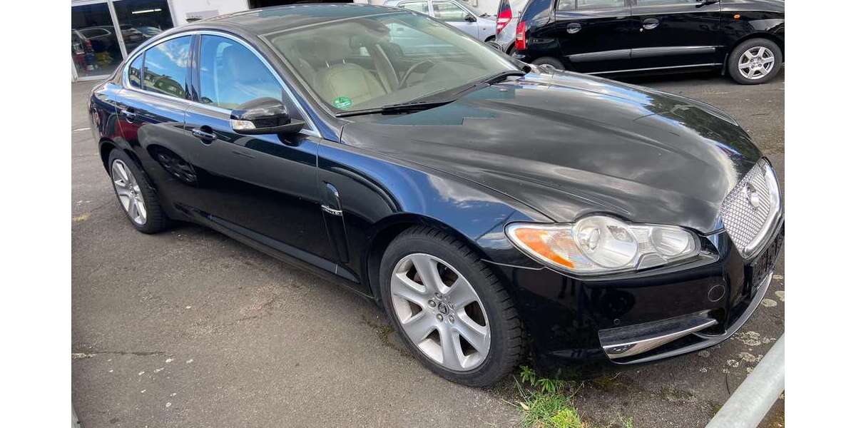 Jaguar XF 89.508 km 5.200 &euro; Frankfurt am Main, Stadt 60439