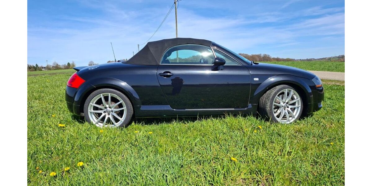 Audi TT 89.500 km 9.900 &euro; Bergisch Gladbach 51467