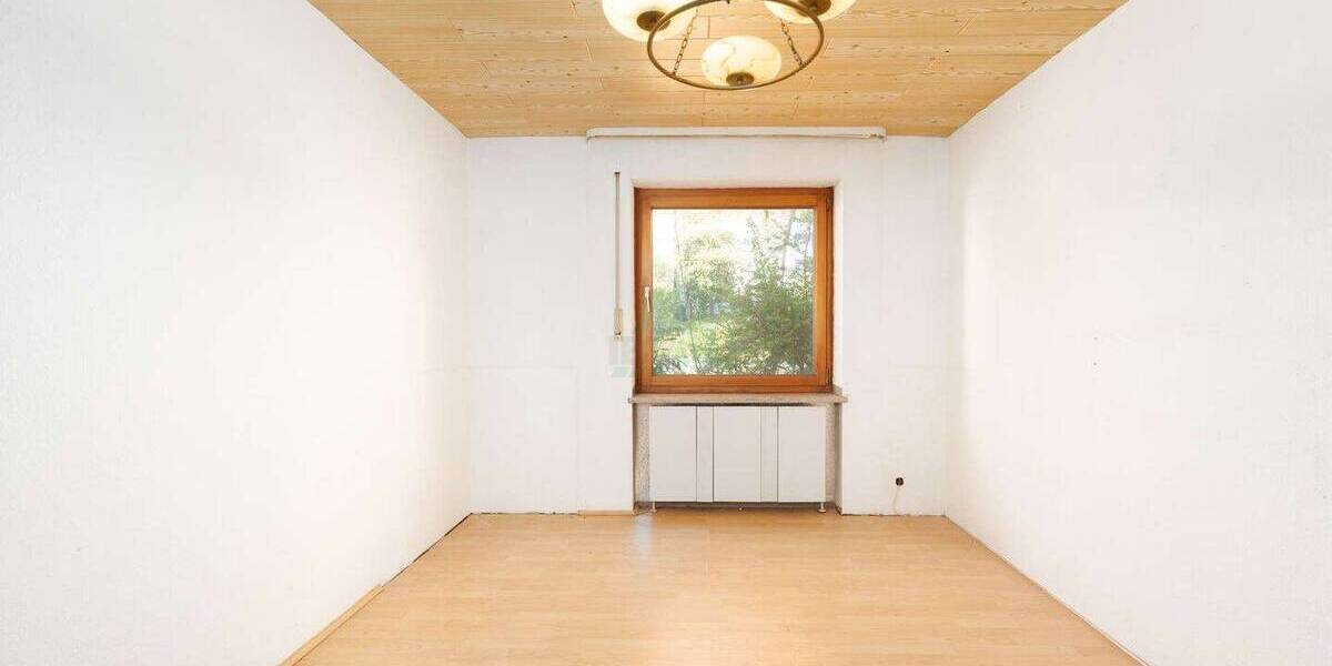Reihenmittelhaus Amberg - 5 Zimmer, 106 m&sup2;, 375.000&euro; | Angebot:26319059