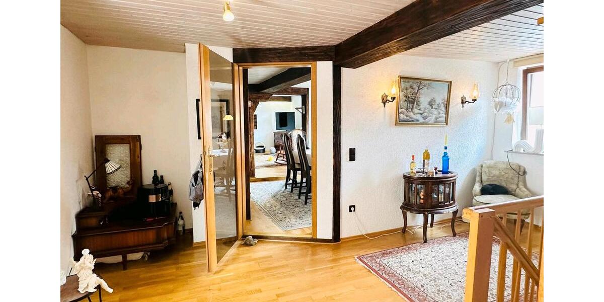 Einfamilienhaus Nidderau - 7.5 Zimmer, 180 m&sup2;, 330.000&euro; | Angebot:24716564