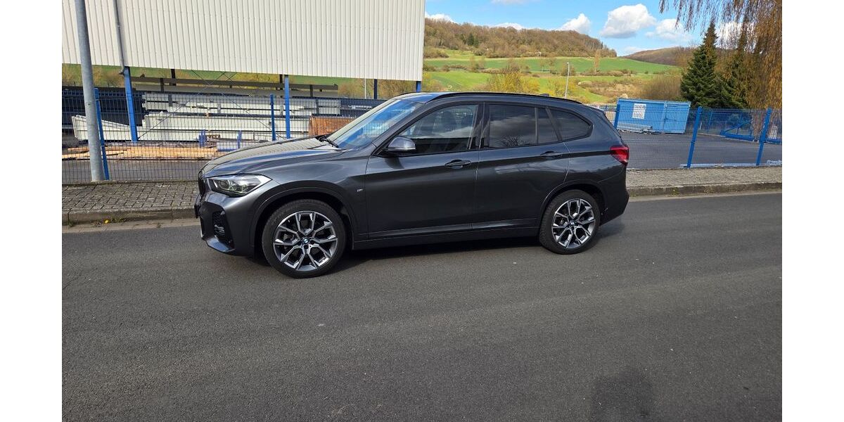 BMW X1 23.500 km 33.000 &euro; Geisleden 37308