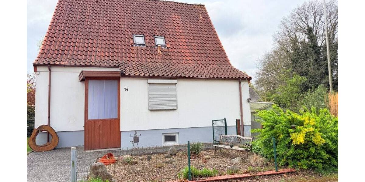 Einfamilienhaus Loxstedt - 4 Zimmer, 105 m&sup2;, 1.200&euro; | Angebot:26402346