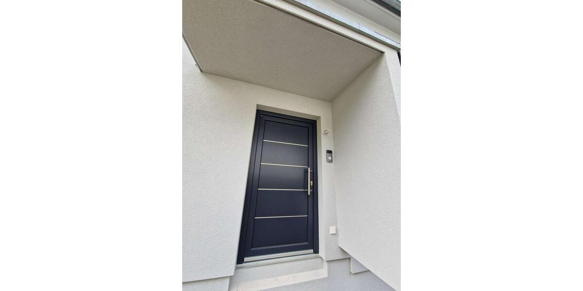 Einfamilienhaus Schleiden - 5 Zimmer, 150 m&sup2;, 1.550&euro; | Angebot:26489523
