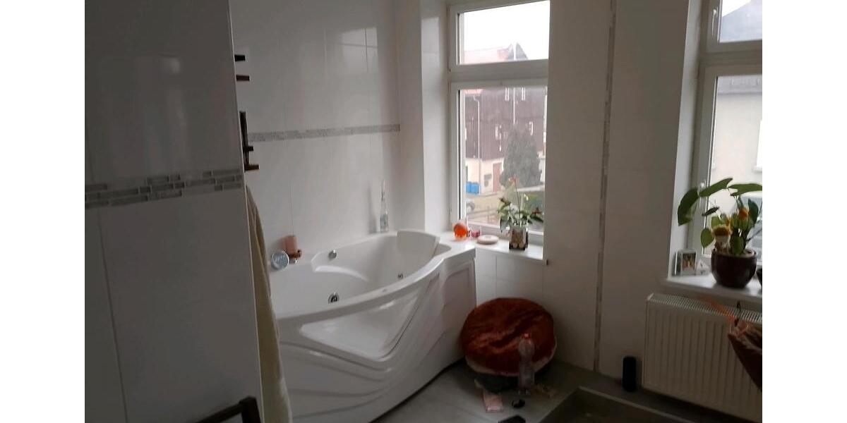 Maisonettenwohnung Radeberg - 4 Zimmer, 170 m&sup2;, 1.400&euro; | Angebot:25962892