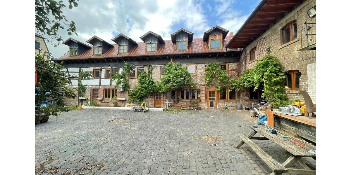 Einfamilienhaus Nideggen - 10 Zimmer, 400 m&sup2;, 399.000&euro; | Angebot:27236966