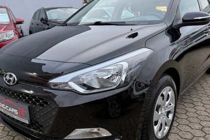 Hyundai i20 51.950 km 9.290 &euro; Mönchengladbach 41236