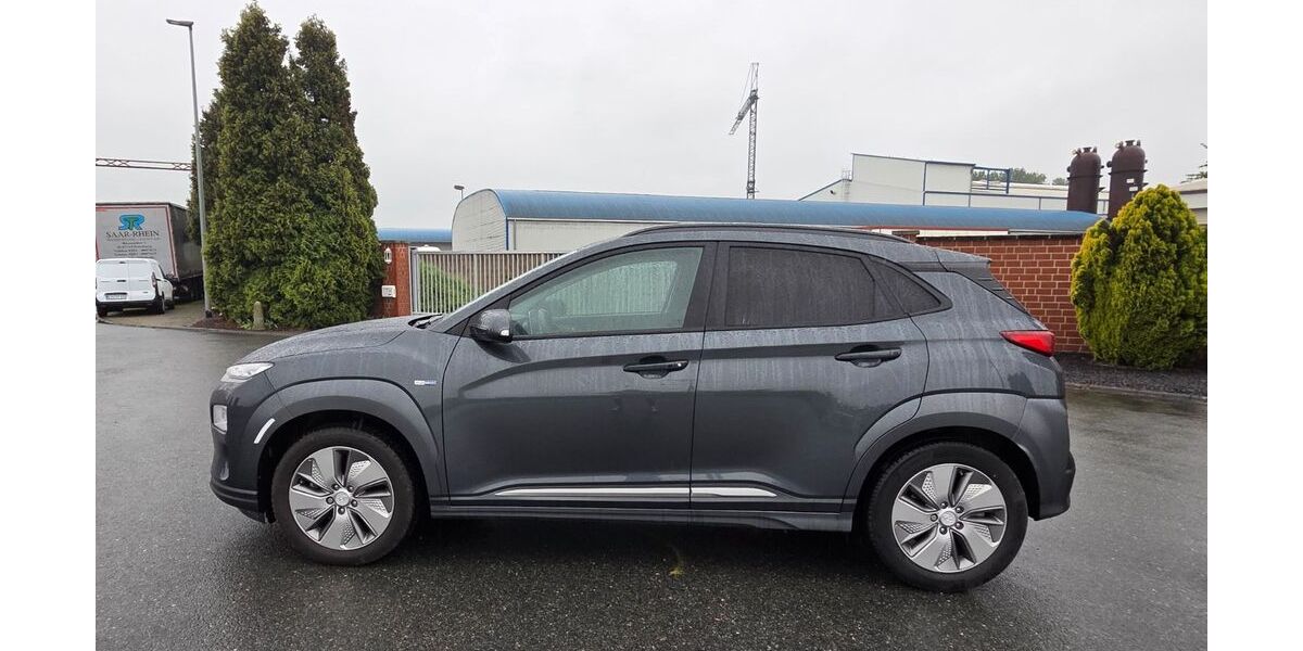 Hyundai KONA 69.900 km 13.990 &euro; Hünxe 46569