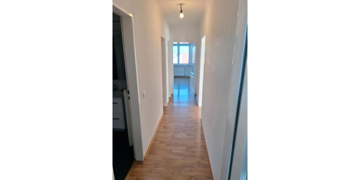 Etagenwohnung Geilenkirchen - 3 Zimmer, 82 m&sup2;, 1.000&euro; | Angebot:25363531