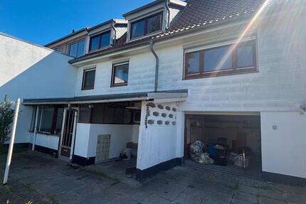 Haus Plön - 6 Zimmer, 150 m&sup2;, 600.000&euro; | Angebot:26277499