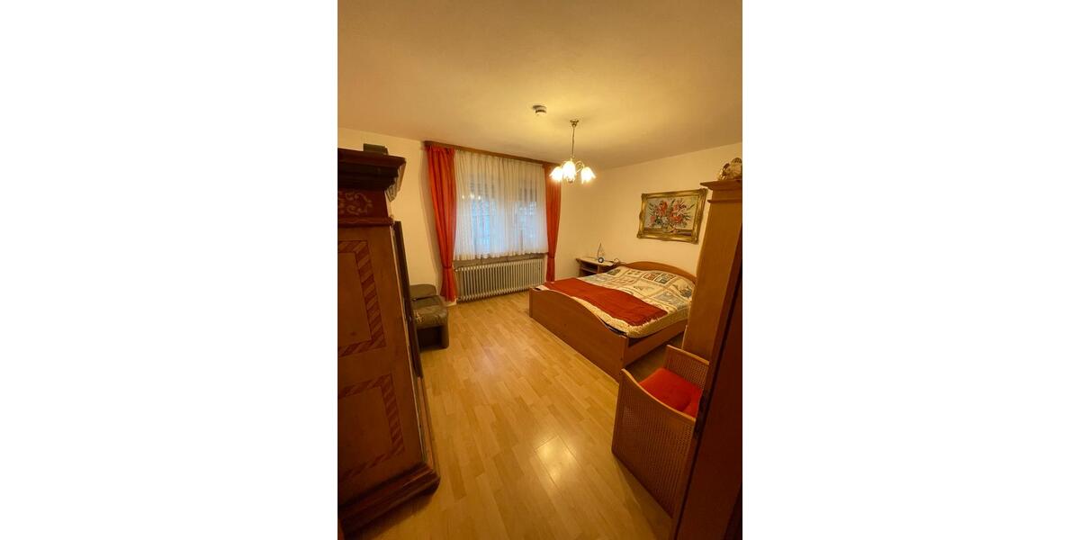 Einfamilienhaus Pfaffenhofen an der Ilm - 6 Zimmer, 210 m&sup2;, 1.700&euro; | Angebot:26126458