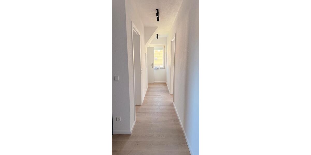 Etagenwohnung Tuttlingen - 2 Zimmer, 60 m&sup2;, 1.000&euro; | Angebot:26407632
