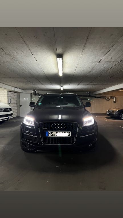 Audi Q7 220.000 km 15.490 € Münster 48155