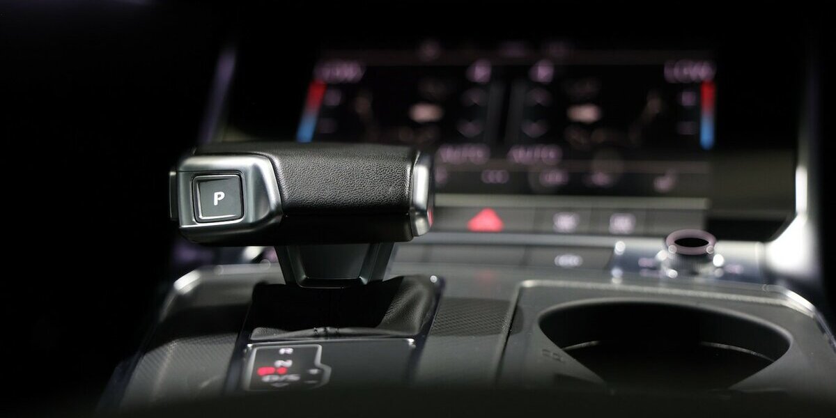 Audi A6 Avant 40 TDI SPORT BLACK / LED / STANDHEIZUNG 76.000 km 25.444 &euro; Hamm 59077