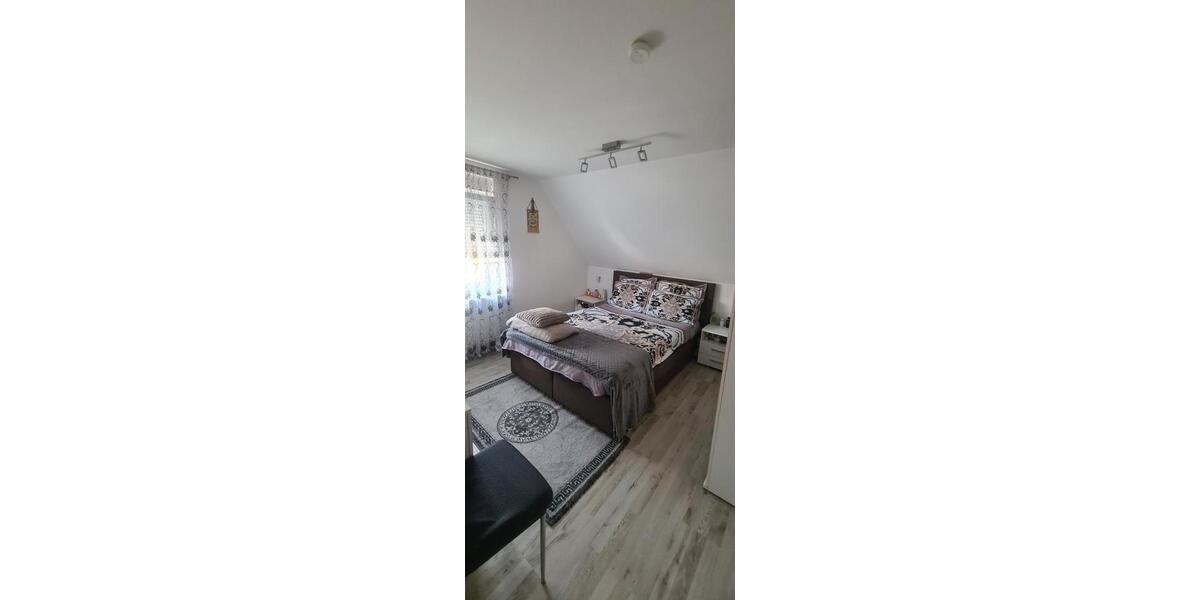 Dachgeschoßwohnung Heilbronn Böckingen - 3 Zimmer, 61 m&sup2;, 235.000&euro; | Angebot:27218919