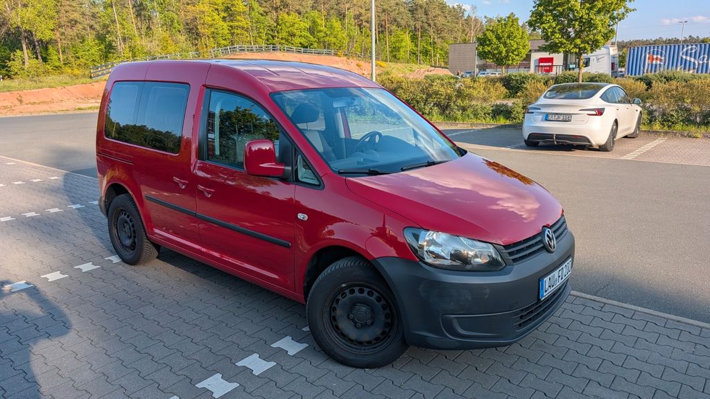 VW Caddy 272.000 km 6.500 &euro; Schwaig 90571