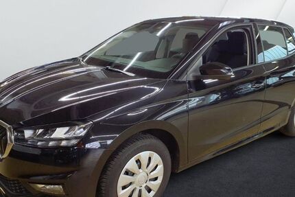 Skoda Fabia 24.990 km 16.840 € Wackersdorf 92442
