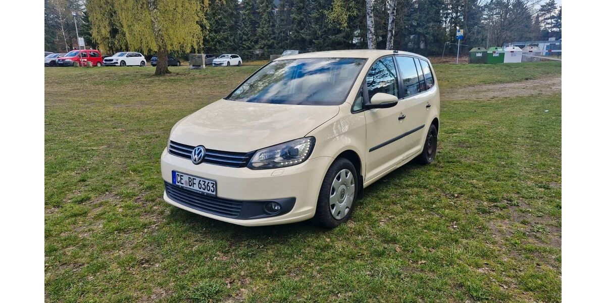 VW Touran 388.000 km 3.490 &euro; Celle 29229