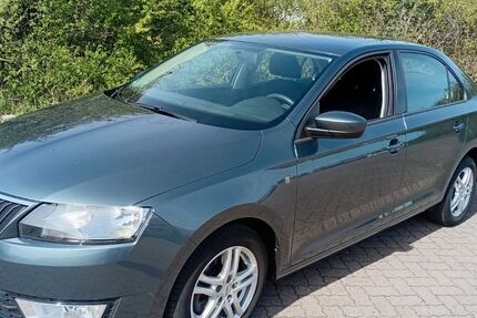 Skoda Rapid 201.665 km 5.499 &euro; Petershagen 32469