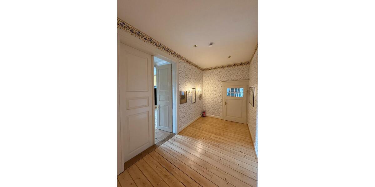 Etagenwohnung Nordstemmen - 4 Zimmer, 178 m&sup2;, 1.700&euro; | Angebot:24600696