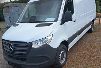 Mercedes-Benz Sprinter 25.633 km 57.750 € Hille 32479