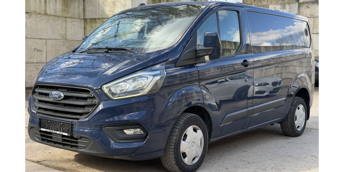 Ford Transit Custom 89.900 km 16.950 &euro; Krefeld 47805