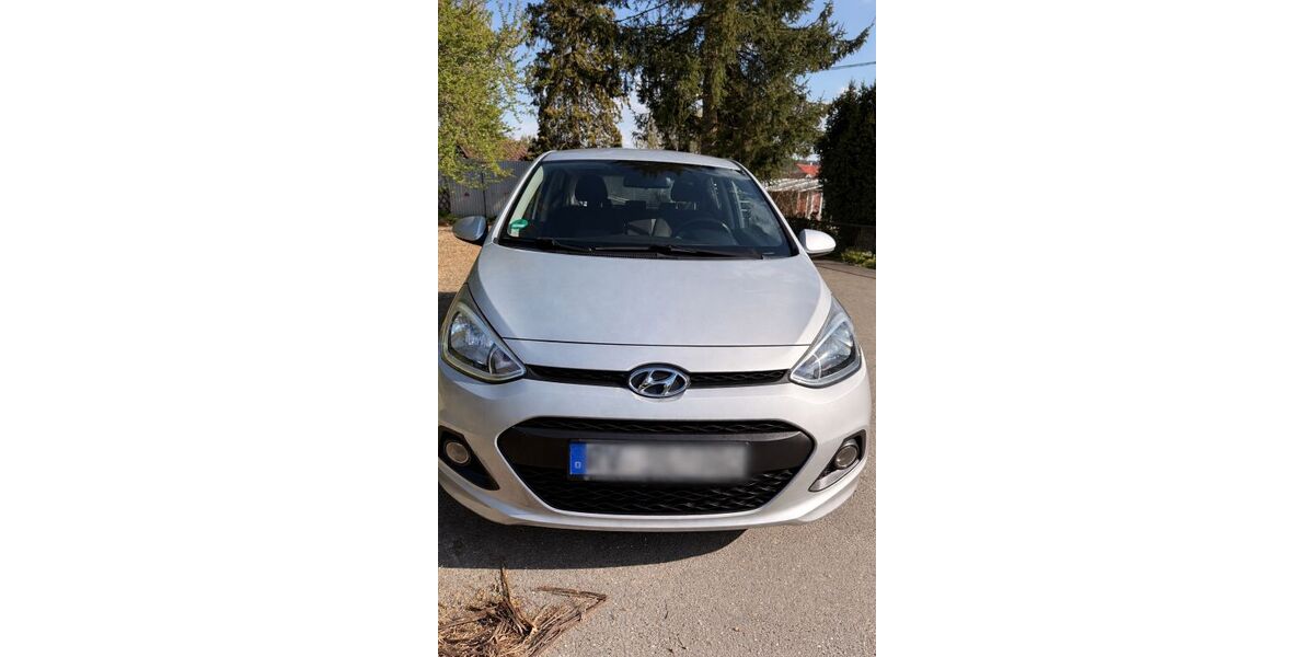 Hyundai i10 74.000 km 7.490 &euro; Hosskirch 88374