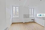 Bezaubernde und frisch modernisierte 3-Zimmer-AltbauWohnung mit Tageslichtbad