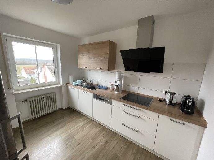 Etagenwohnung Heroldsberg - 4 Zimmer, 105 m&sup2;, 1.100&euro; | Angebot:25537378