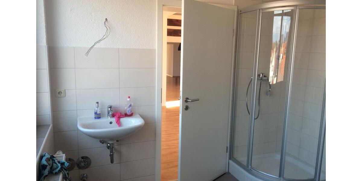 Dachgeschoßwohnung Harztor - 3 Zimmer, 135 m&sup2;, 840&euro; | Angebot:26323081
