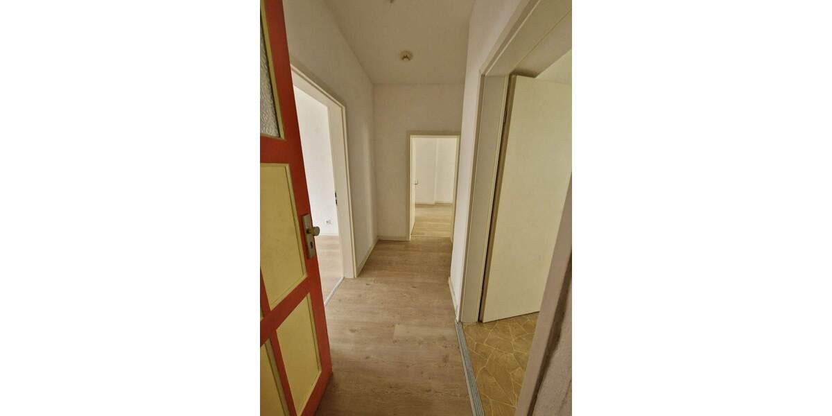 Zimmer Magdeburg Fermersleben - 3 Zimmer, 71 m&sup2;, 409&euro; | Angebot:25778550