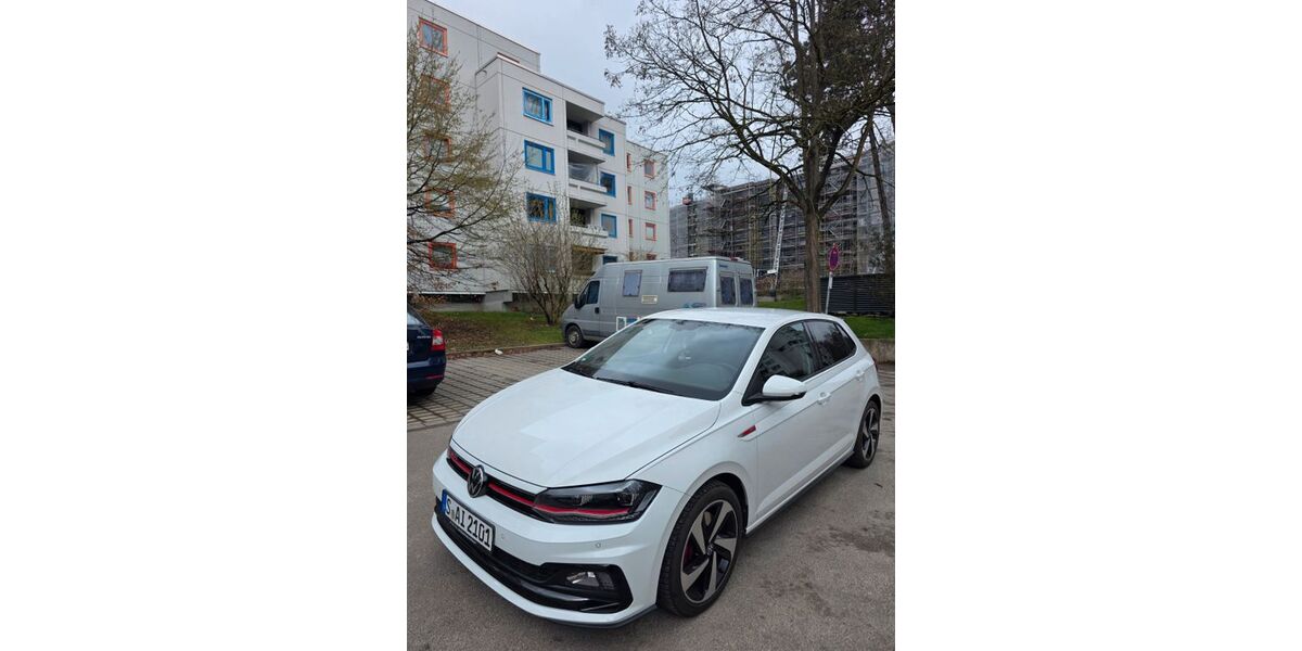 VW Polo 49.500 km 17.600 &euro; Stuttgart 70569