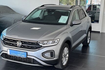 VW T-Roc 11.624 km 26.200 € Grebenhain 36355