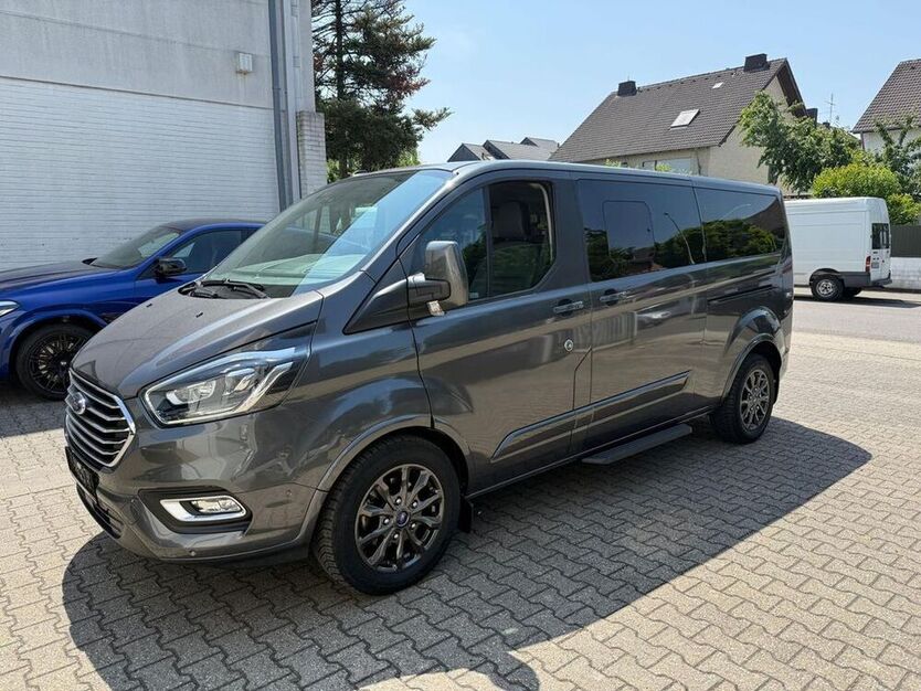 Tourneo Custom