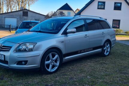Toyota Avensis 283.754 km 2.800 &euro; Gingst 18569