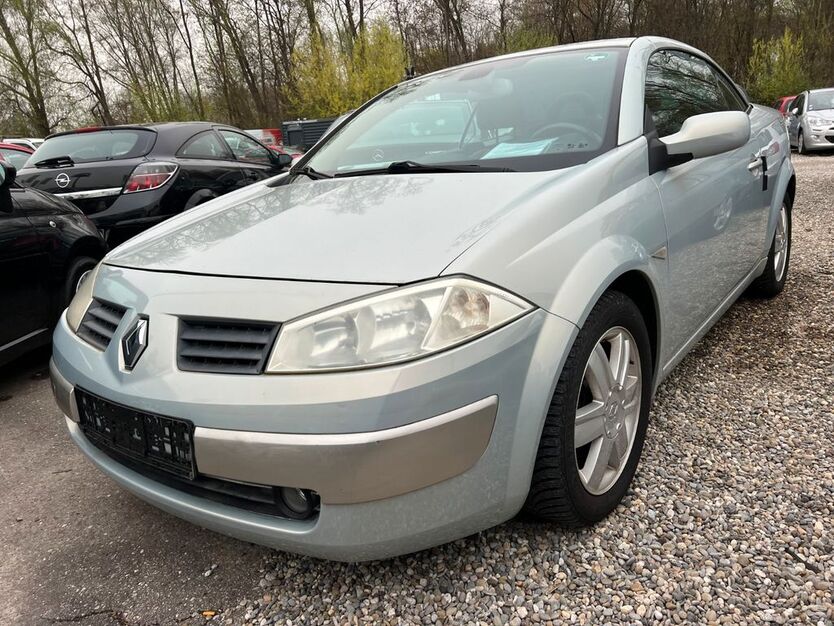 Renault Megane 100.000 km 2.700 € Freiburg 79108