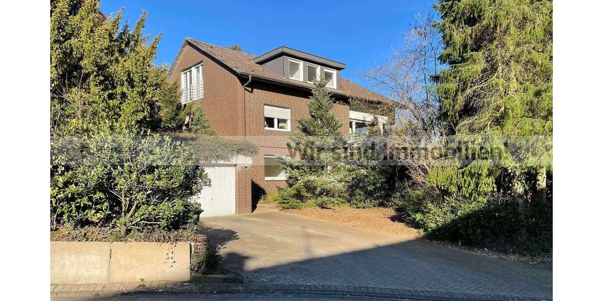 Einfamilienhaus Bad Iburg - 8 Zimmer, 285 m&sup2;, 440.000&euro; | Angebot:27354101