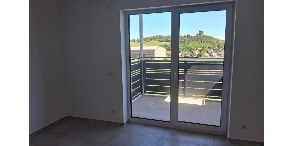 Maisonettenwohnung Arnstein - 5 Zimmer, 163 m&sup2;, 1.400&euro; | Angebot:26556952