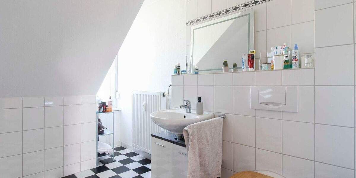 Gepflegtes, voll vermietetes Wohn- und Geschäftshaus mit 5 Einheiten in Trierweiler zimmer