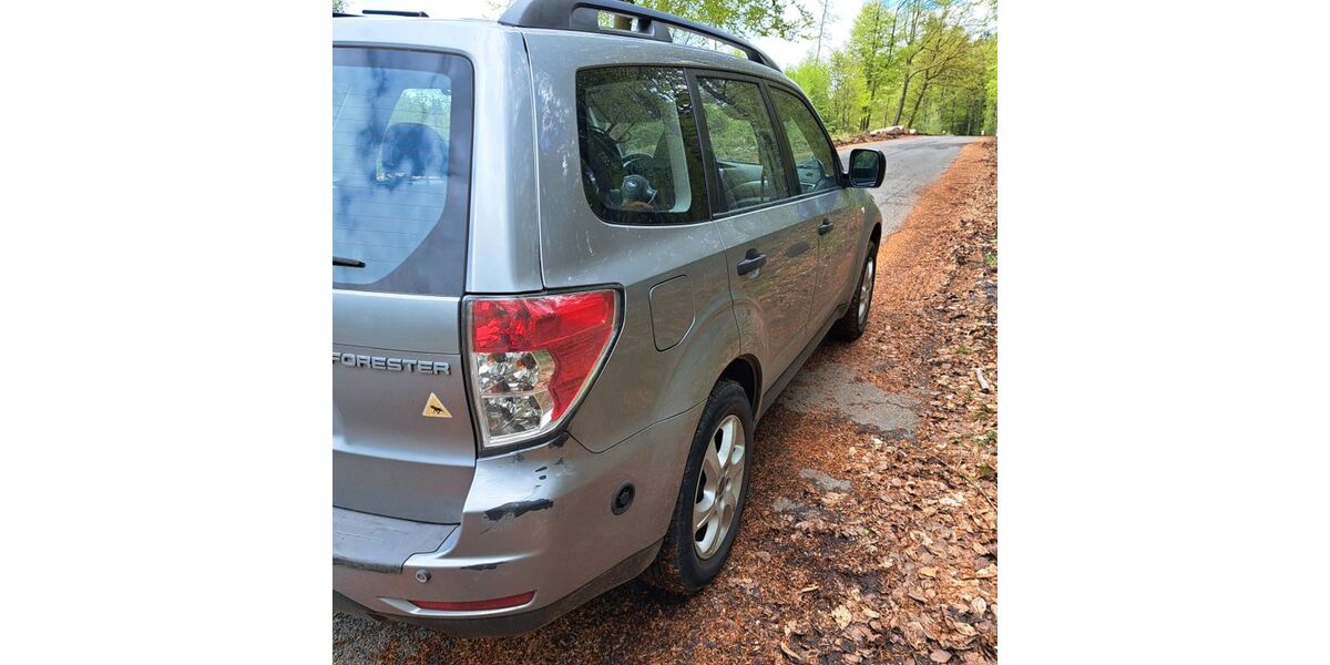Subaru Forester 300.000 km 2.800 &euro; neunkirchen 57290