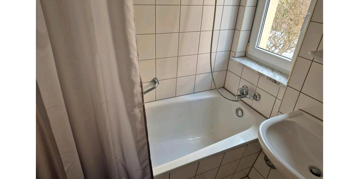 Erdgeschoßwohnung Frankenberg (Sachsen) - 1 Zimmer, 27 m&sup2;, 270&euro; | Angebot:26033274