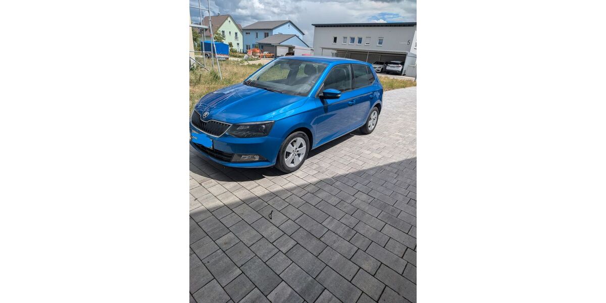Skoda Fabia 145.000 km 7.150 &euro; Aurach 91589