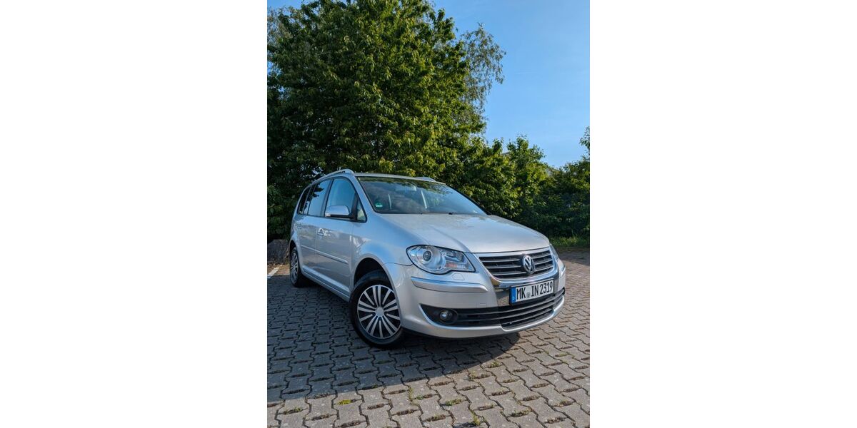 VW Touran 235.000 km 5.100 &euro; Menden (Sauerland) 58708