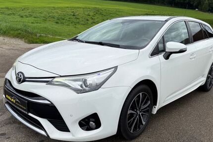 Toyota Avensis 204.610 km 7.799 &euro; Winterbach bei Günzburg 89368