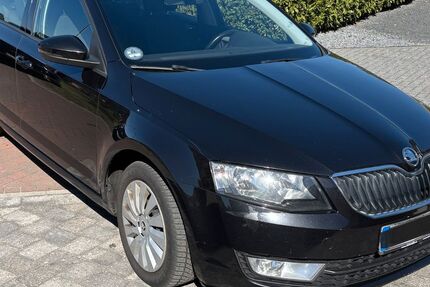 Skoda Octavia 242.000 km 7.300 &euro; Heede 26892