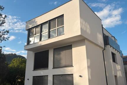 Wohnung Waldkirch - 3 Zimmer, 110 m&sup2;, 2.600&euro; | Angebot:26255035